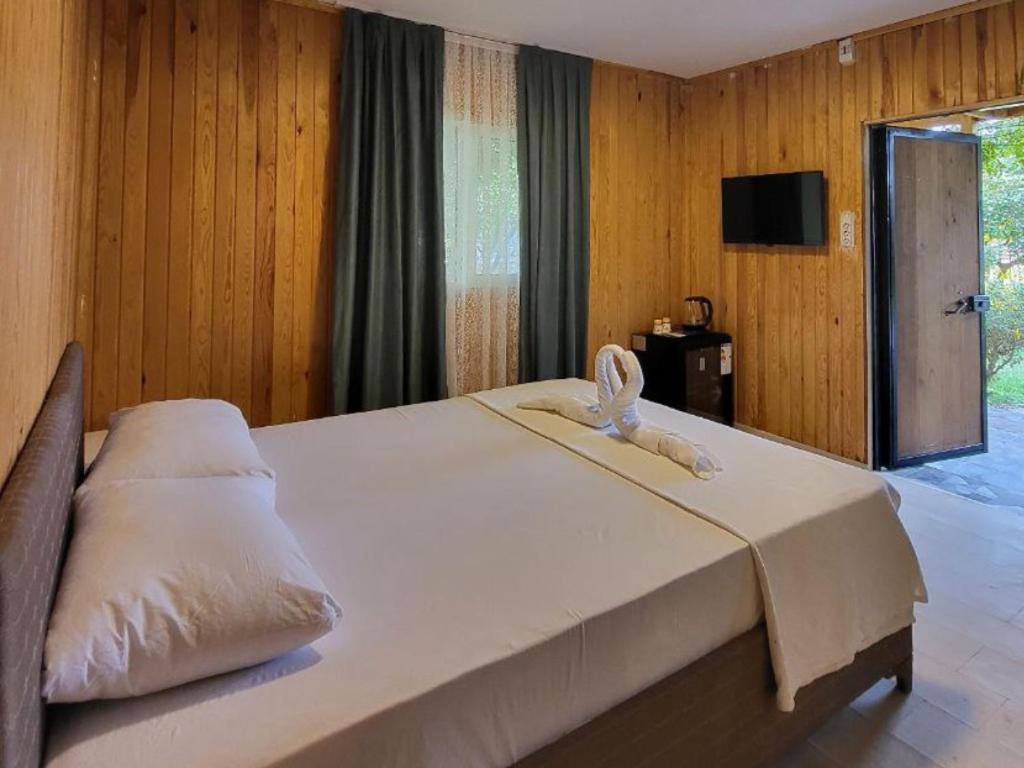 فندق Cicek Evler Tatil Koeyue أرموتلو المظهر الخارجي الصورة